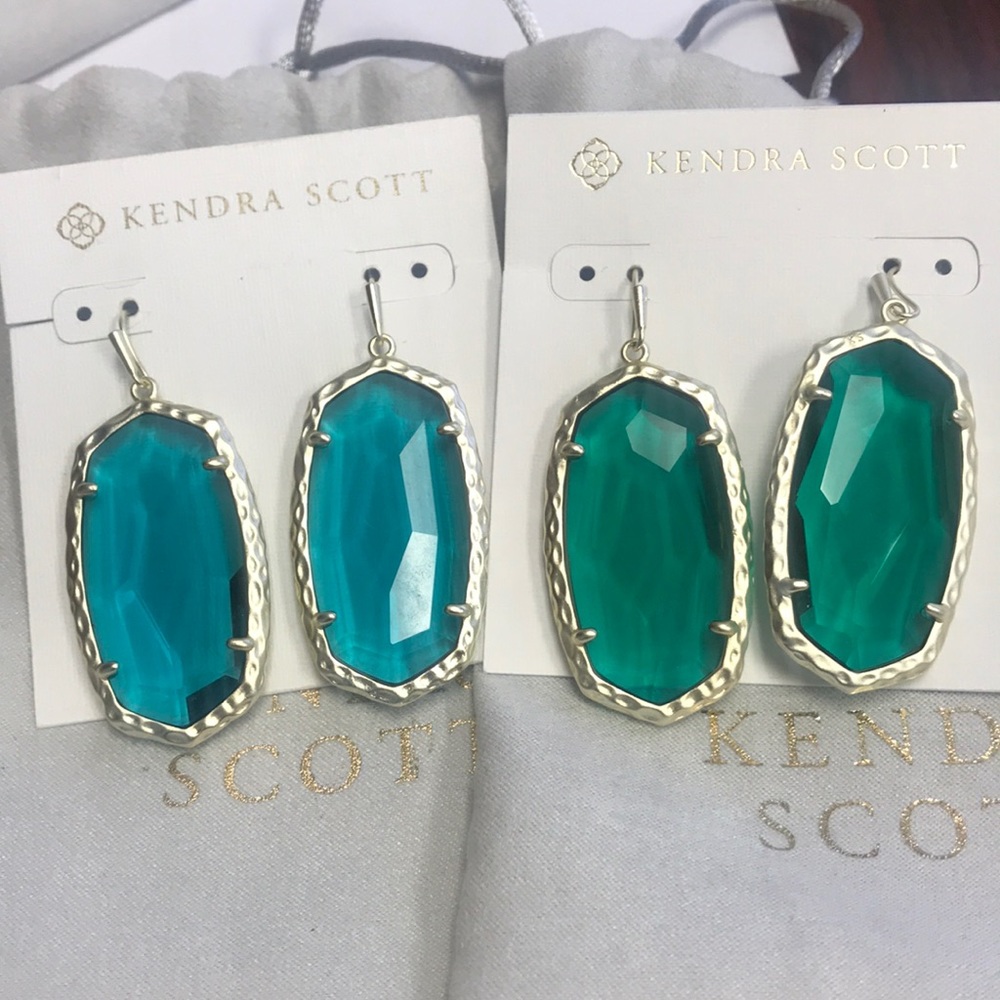 2 pairs of Kendra Scott Ellas